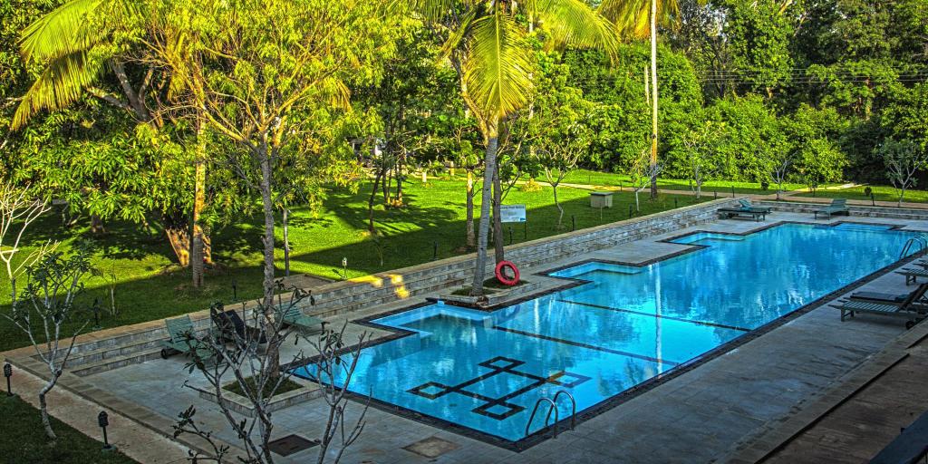 462270_17032117460051660076